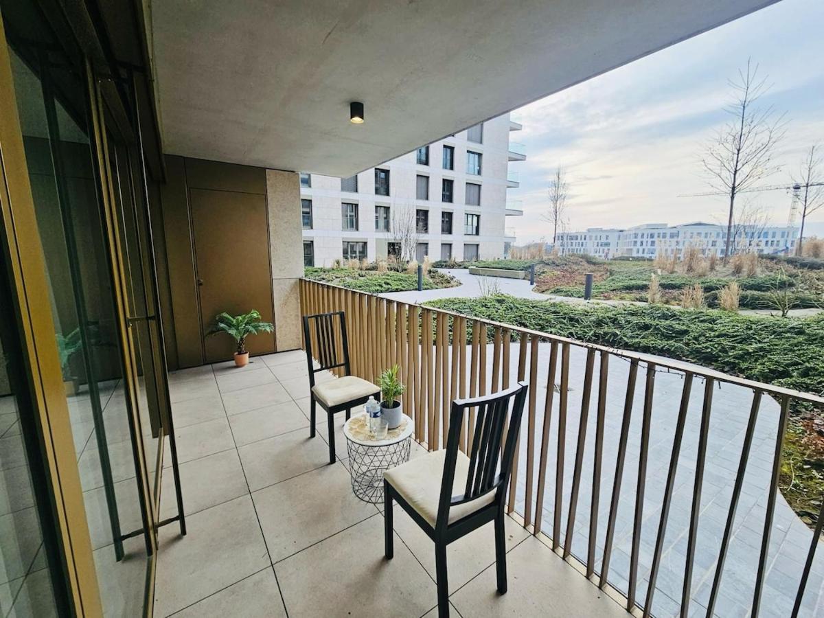 Stunning 2 Bedrooms With Private Terrace In
